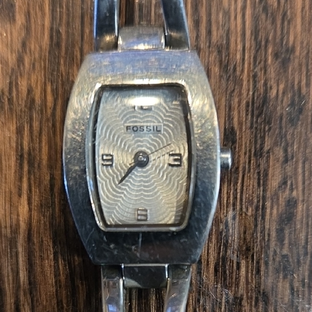 Fossil Women's Silver Tone Watch